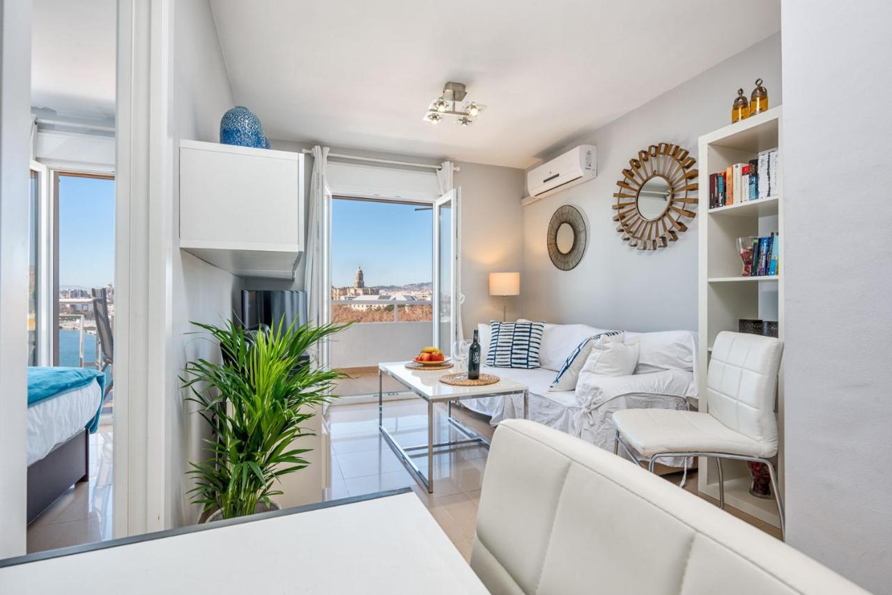 Susana Beach Apartment In Malaga By Solaga Holiday Homes Exterior photo